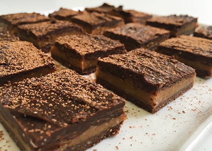 100-Calorie Chocolate Peanut Butter Squares